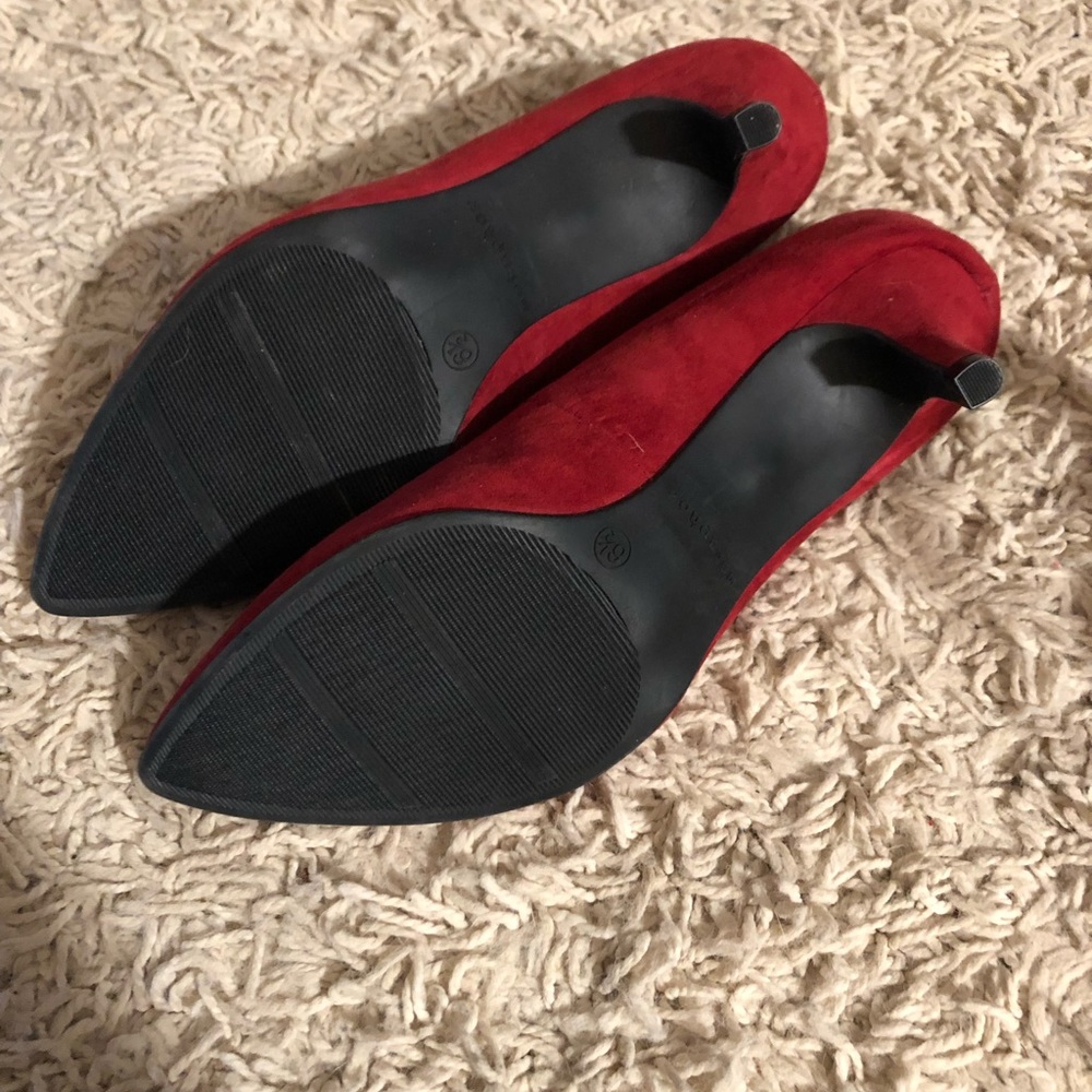 Red heels - Picture 3 of 3